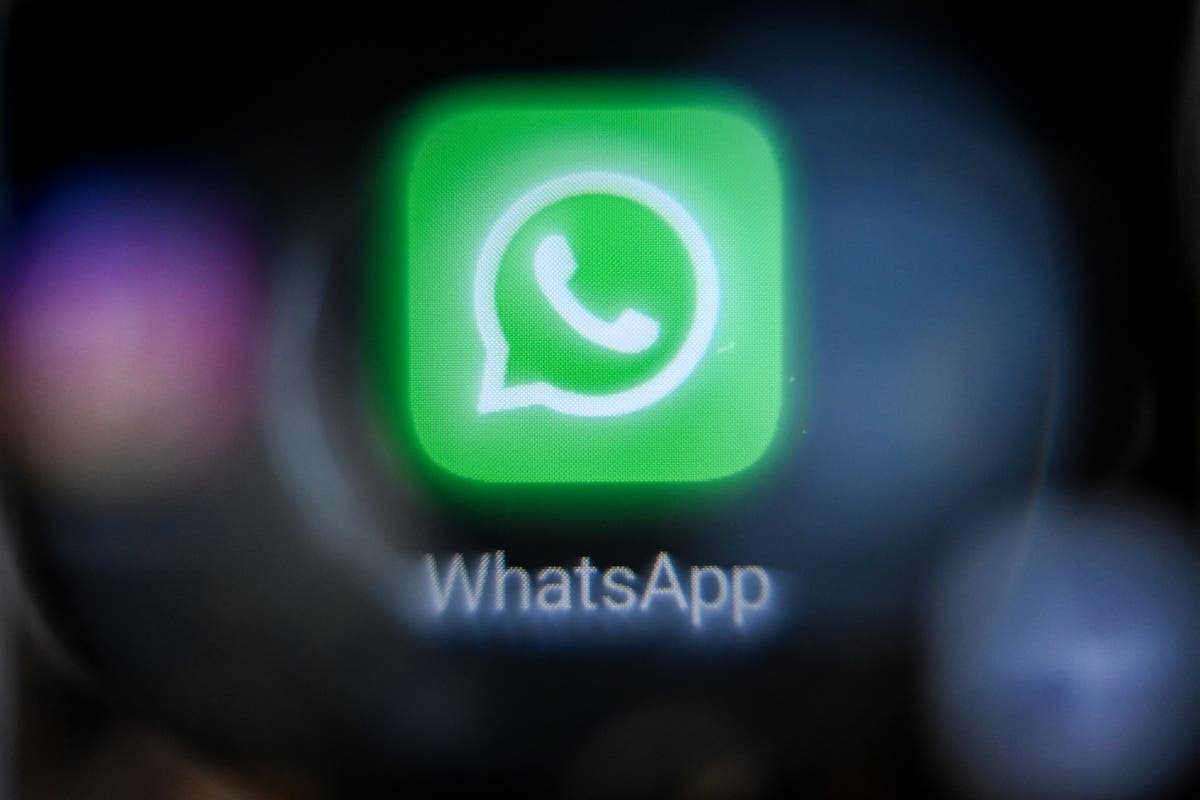 Why has my WhatsApp turned green? Design change leaves users outraged