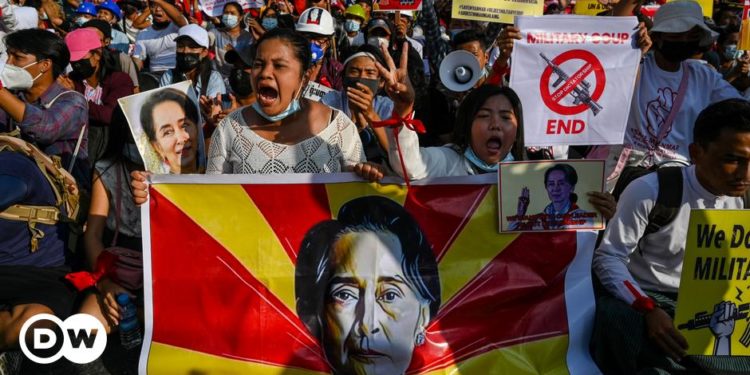 Myanmar’s Aung San Suu Kyi moved to house arrest in the heatwave