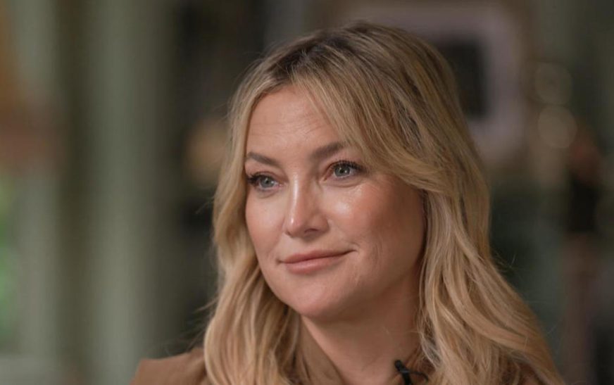 1. Kate Hudson says her relationship with her father, Bill Hudson, is “warming up”