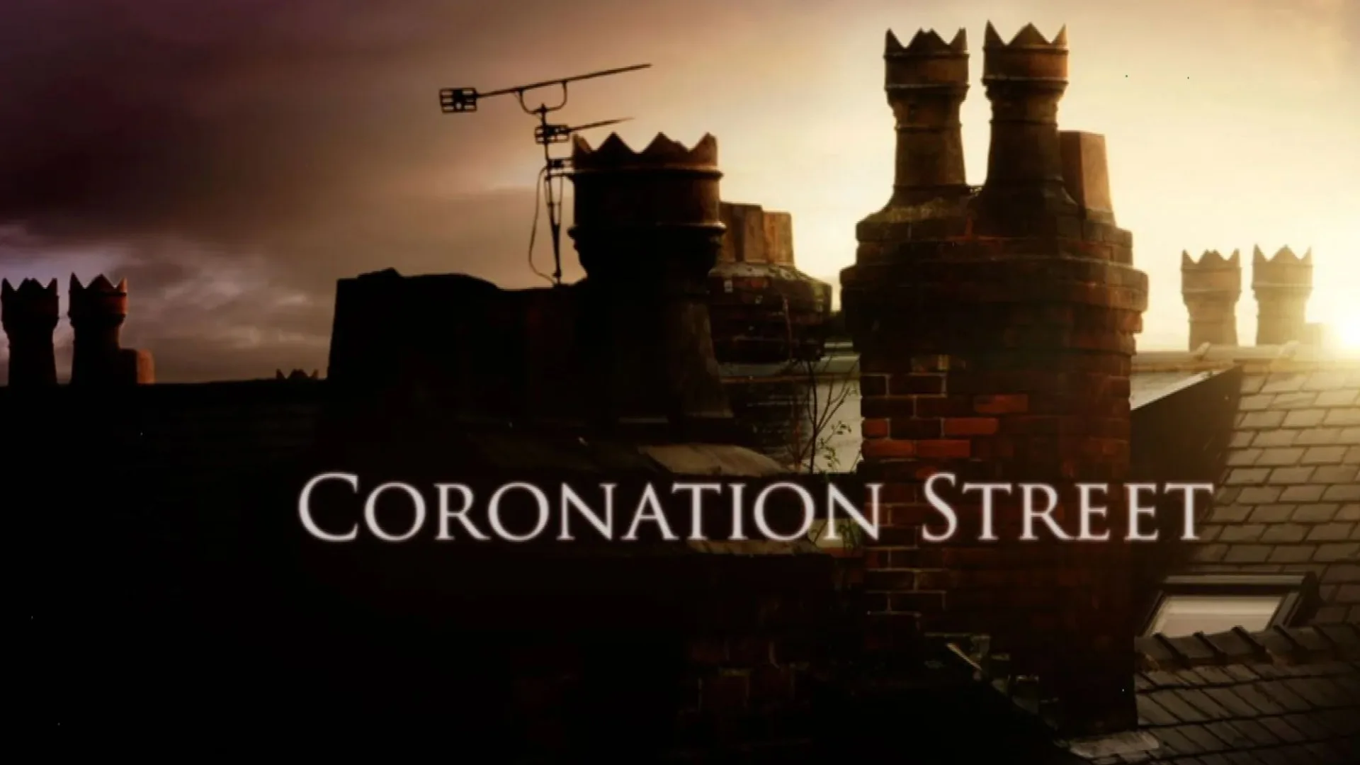 ‘Why are they drawing attention to this?!’ rage Coronation Street fans as they call out blunder during Rowan cult scene
